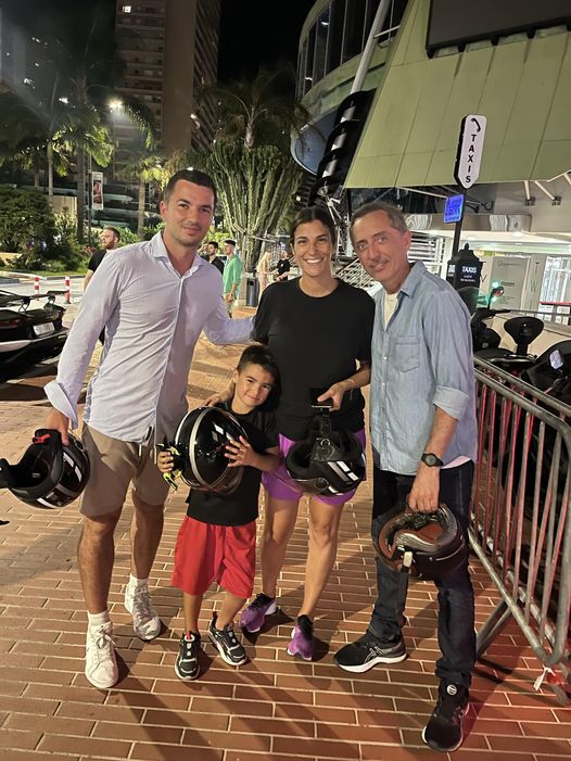 L’acteur/Humoriste Gad Elmaleh @ Monaco#LocationScooter#roquebrunecapmartin#menton#monacowww.riviera2roues.fr rental scooter Monaco, location scooter Menton,